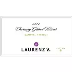 Arome de mere coapte și o spiciness tipic Veltliner se căsătorească pentru a crea un fascinantbuchet de fructe. Pe gust, vinul este moale și suculent, susținut de un fruct finaciditate. Foarte armonios, permițând o băutură perfect netedă. Pur și simplu fermecător!