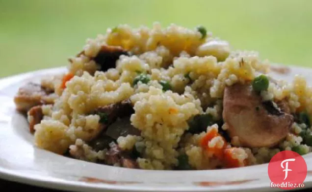 Cuscus de lămâie cu mazăre și morcovi