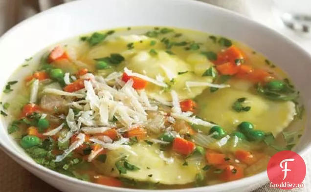 Supă De Ravioli Cu Ierburi