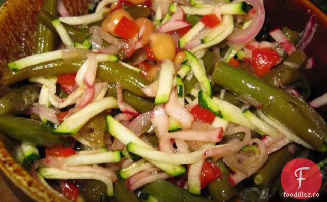 Două Salată De Fasole