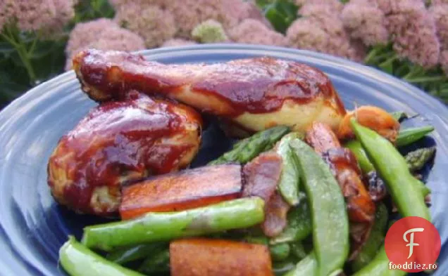 Pulpe de pui la grătar cu legume sotate