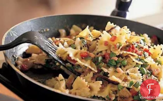 Chop-As-You-Go Paste cu ciuperci și șuncă