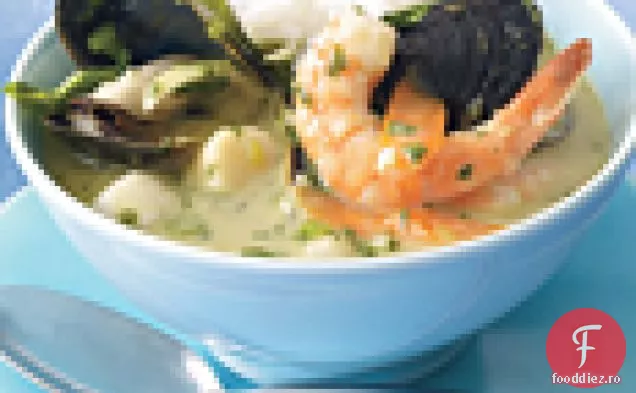 Curry verde thailandez cu fructe de mare