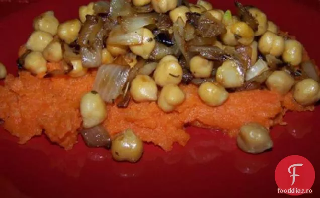Piure De Legume Rădăcinoase Cu Ceapă Caramelizată