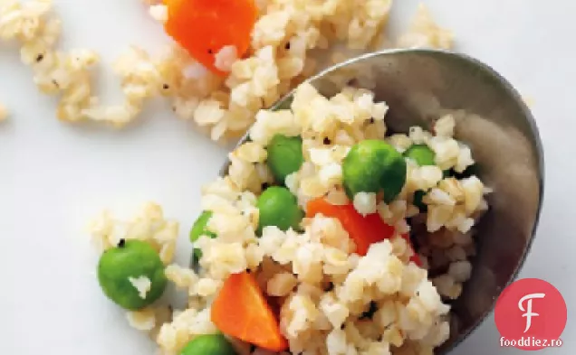 Bulgur cu mazăre și morcovi