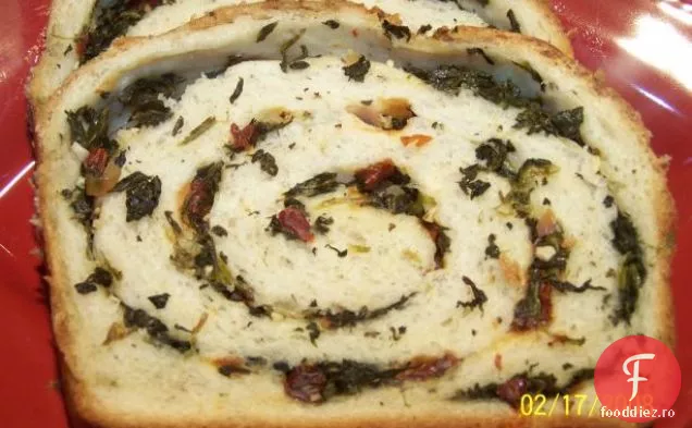 Enchiladas de spanac și ciuperci cu sos de cremă de coriandru