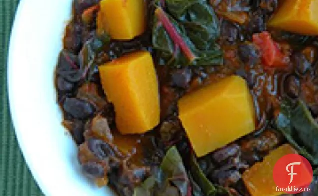 Chili de fasole neagră cu dovleac și Bietă Elvețiană