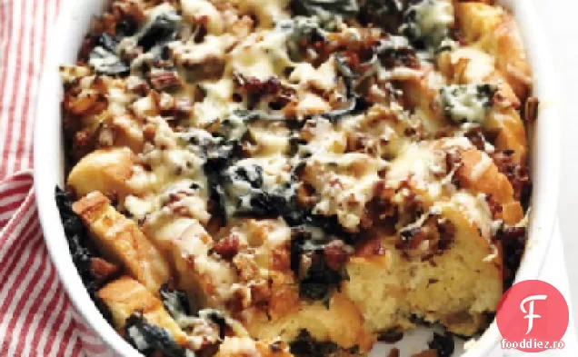 Straturi de cârnați și brânză elvețiană