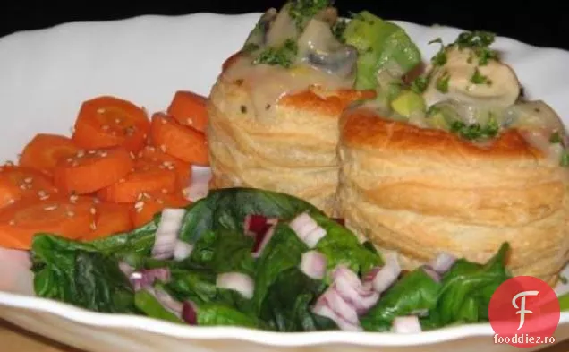 Pui avocado și ciuperci umplute Vol-au-Vents