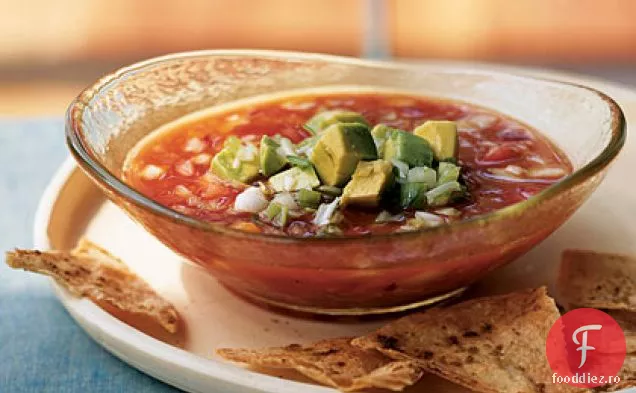 Gazpacho cu chipsuri de Avocado și chimen