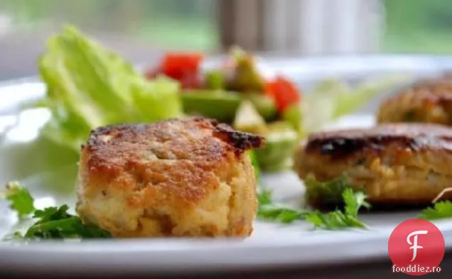 Mini Prăjituri De Crab Cu Salsa De Avocado