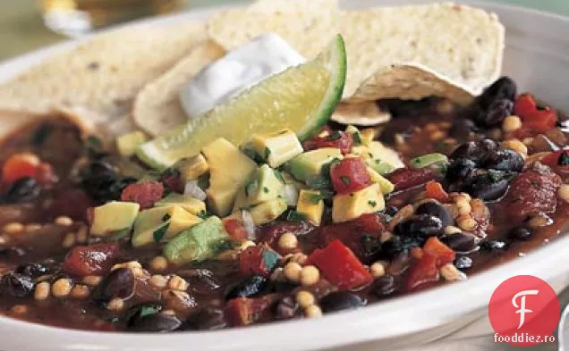 Chili Vegetarian rapid cu Salsa de Avocado
