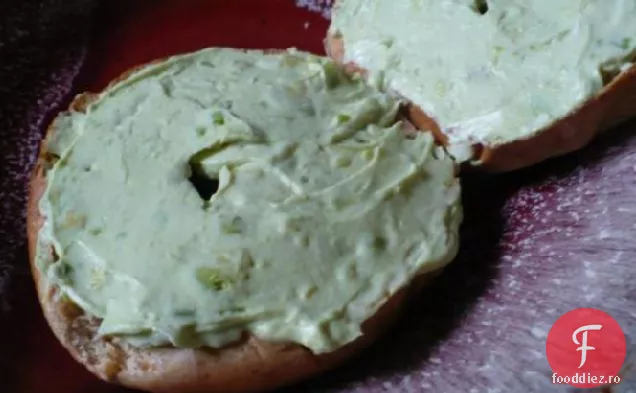 Cremă De Brânză De Avocado Răspândită