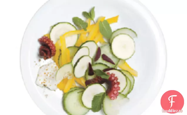 Salată De Fructe De Mare