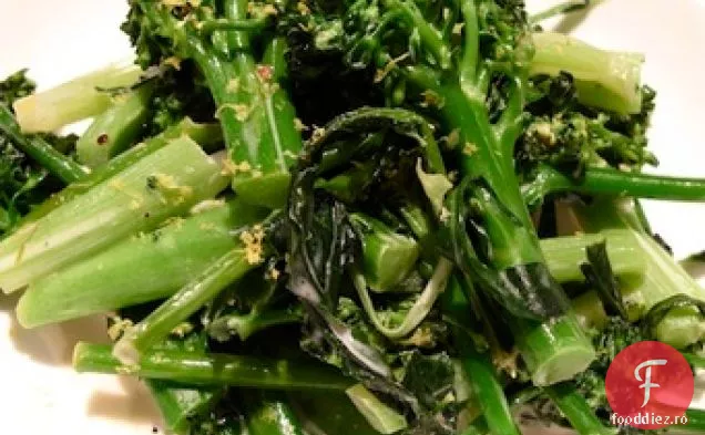 Broccoli Rabe În Cremă De Lămâie
