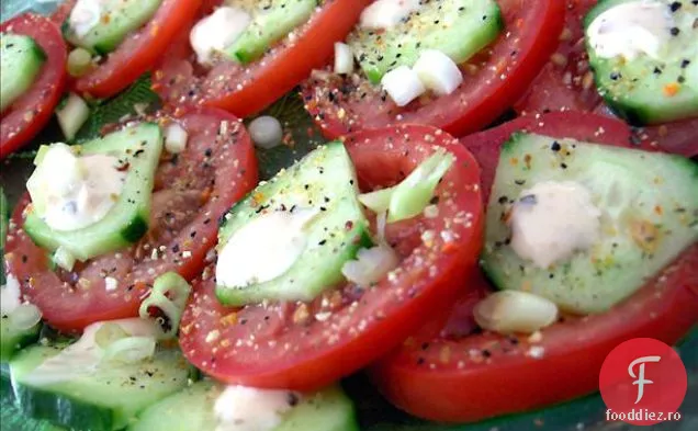 Salată Mesclun Cu Tofu Prăjit