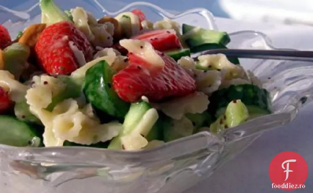 Salată De Paste Cu Semințe De Mac