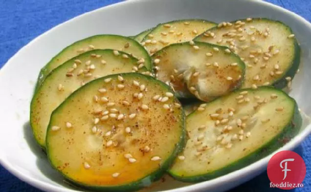 Salată De Castraveți Coreeană Ușoară