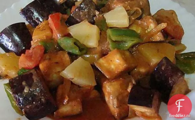 Curry de vinete și ananas
