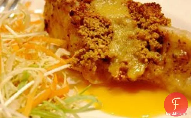 Macadamia-biban de mare cu crustă cu sos de cremă de Mango