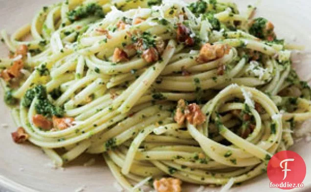 Linguine Cu Nuci Și Broccoli Rabe Pesto