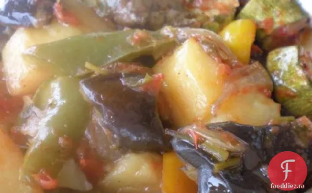 Legume prăjite cu lămâie și usturoi (Briam)