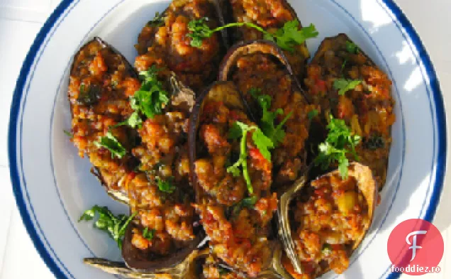 Vinete Umplute Asiatice Cu Hash De Porc (Sau Curcan) În Stil Hawaian