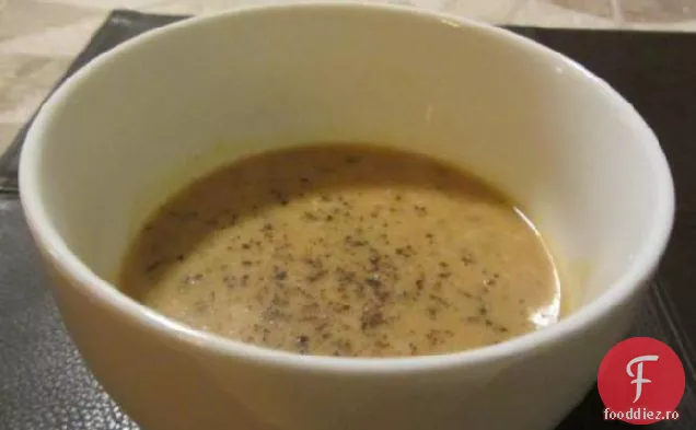 Supă Simplă Cremoasă De Dovleac