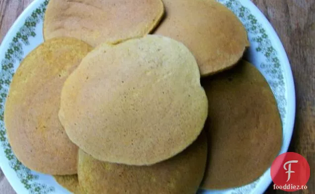 Cel mai bun bun pentru tine clătite de dovleac din grâu integral!
