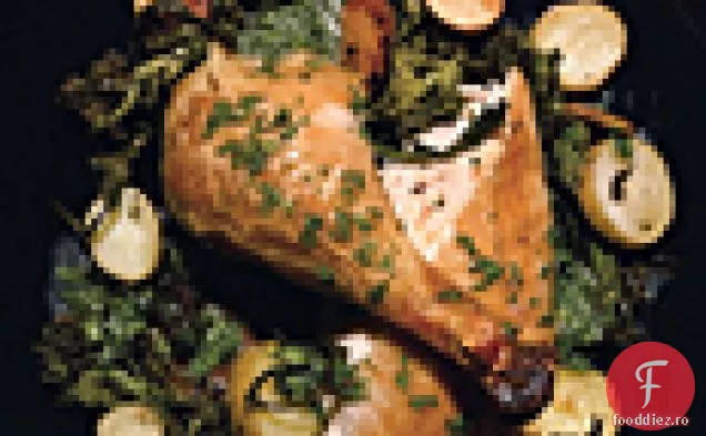 Pui fript cu Broccoli rabe, cartofi Fingerling și Jus de usturoi-pătrunjel