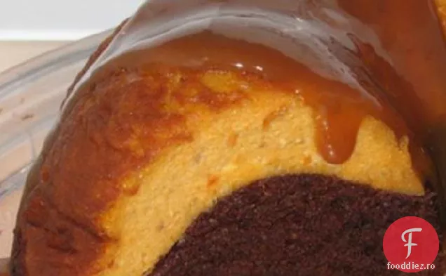 Cheesecake Cu Dovleac Acoperit Cu Ciocolată Bundt Cake W. Dulce De Leche