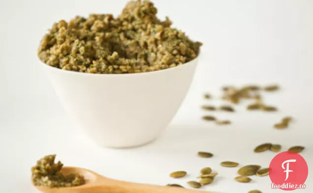 Pesto Din Semințe De Dovleac De Fasole, Orez , Dovlecei Și Chipotle