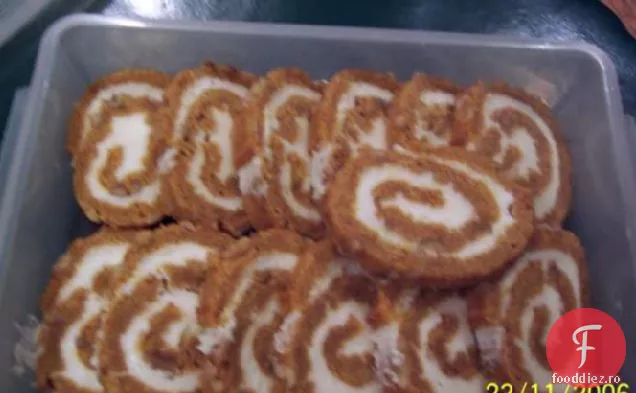 Rola De Dovleac Cu Brânză Cremă