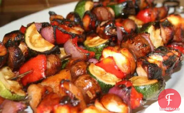 Pui și legume la grătar