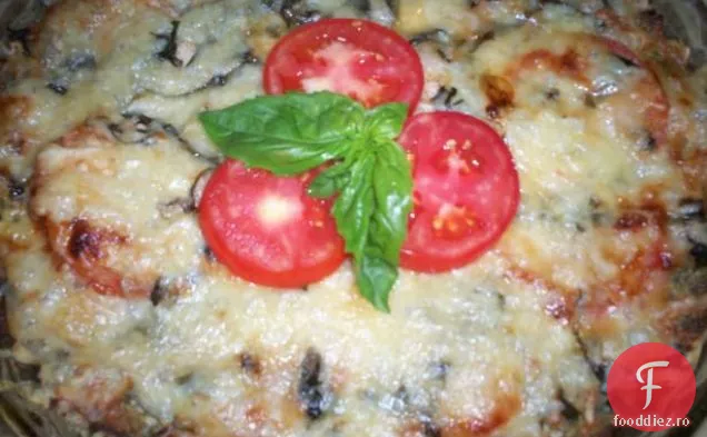 Salată simplă și sănătoasă de dovlecei cu nuci de pin