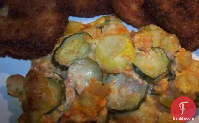 Caserola de dovlecei și morcovi de vară