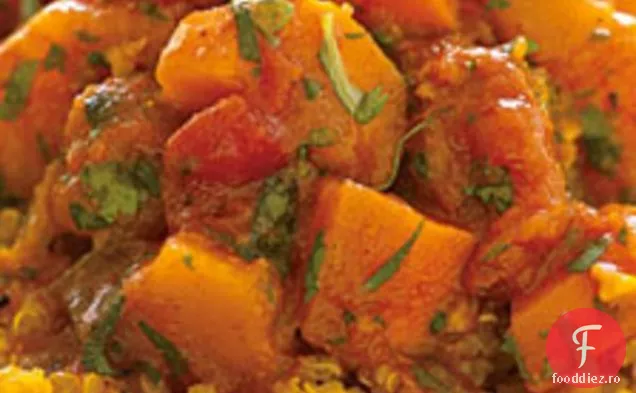 Quinoa cu dovleac marocan de iarnă și tocană de morcovi