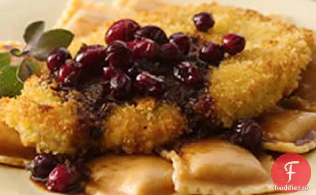 Scallopini de curcan și Ravioli de dovlecei cu unt brun de afine