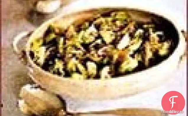 Varză de Bruxelles prăjită la tigaie cu Pancetta
