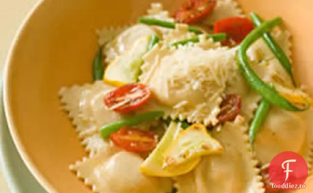 Ravioli de grâu integral cu legume de usturoi Sotate