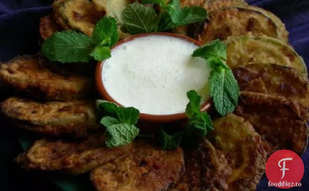 Zucchini Prăjiți Cu Iaurt De Usturoi