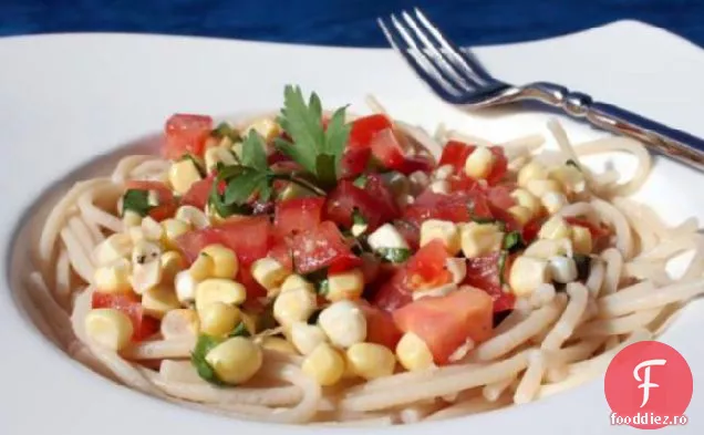 Roșii de vară-porumb Salsa Cruda (sos crud) pentru Paste