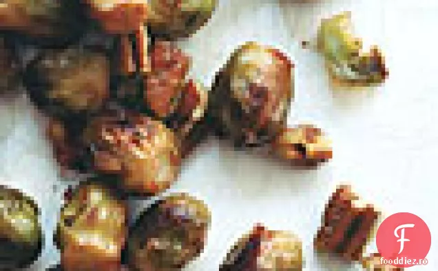 Pui de varză de Bruxelles cu nuci pecan cu unt