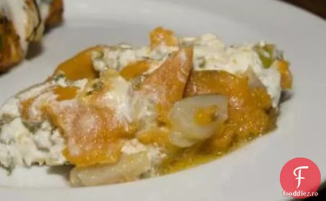 Cartofi dulci și albi cu cremă de coriandru