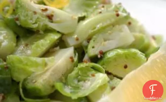 Varză de Bruxelles cu vinetă de nucă-lămâie