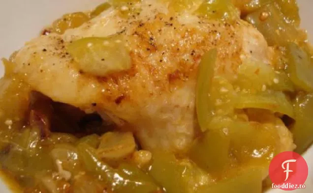 Entomado De Pollo (Tomatillos și pui)