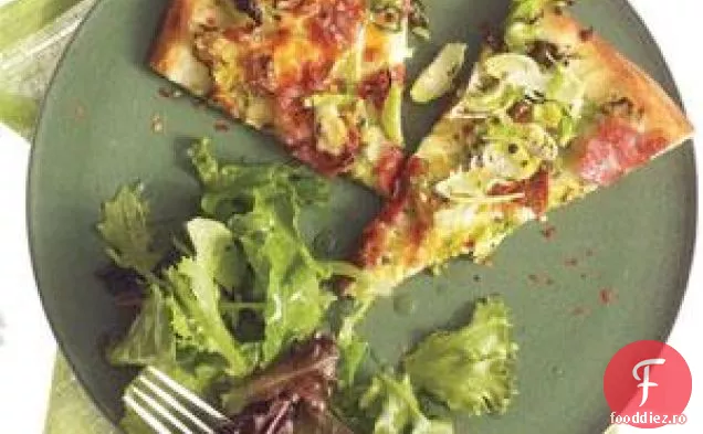Pizza Cu Salam Și Varză De Bruxelles