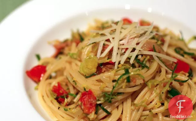 Spaghete Cu Pancetta Și Varză De Bruxelles