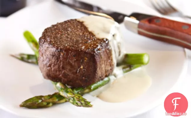 Filet Mignon cu sos Gorgonzola
