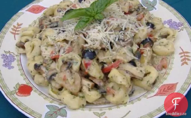 Pesto-Tortellini Cu Brânză Alfredo Cu Pui La Grătar